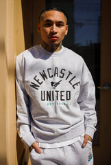 Newcastle United Essentials Crewneck - Ash
