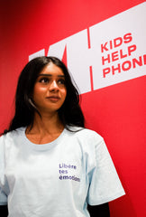 Kids Help Phone LibÃ¨re Tes Ãmotions T-Shirt - Light Blue